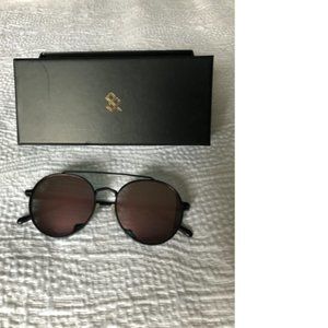 *BRAND NEW* SUNGLASSES